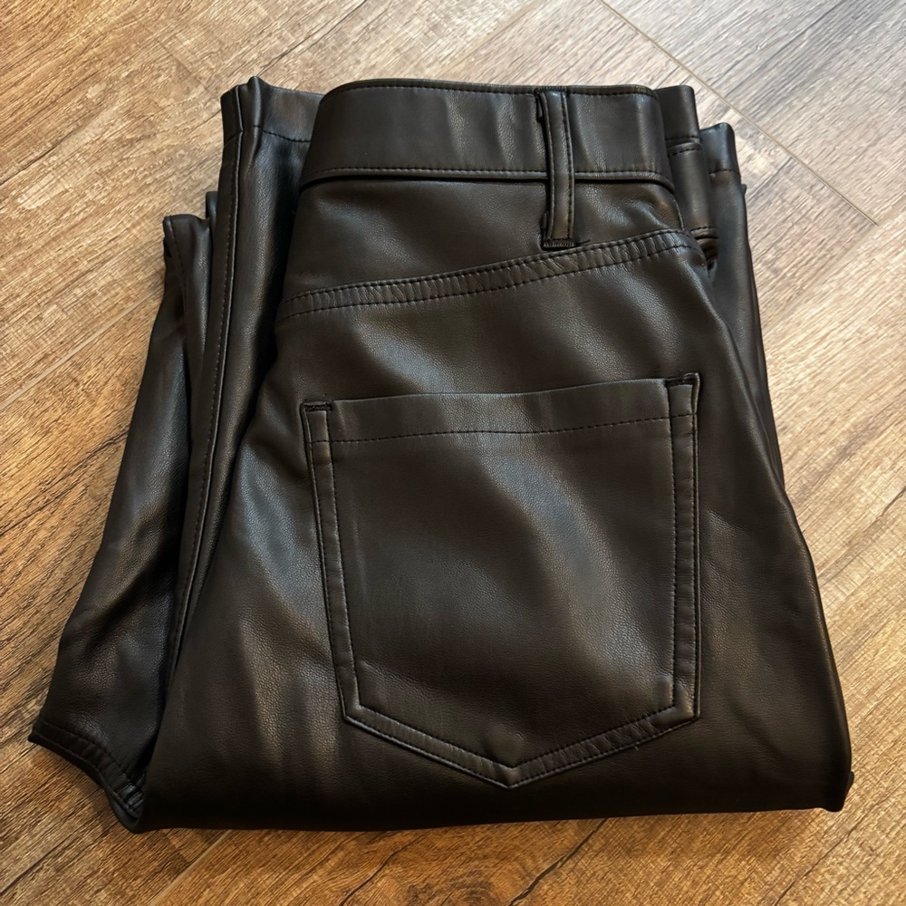 Y2K Hollister Womens 25 Black Straight Leg Pants Faux Leather Vegan HighWaist
